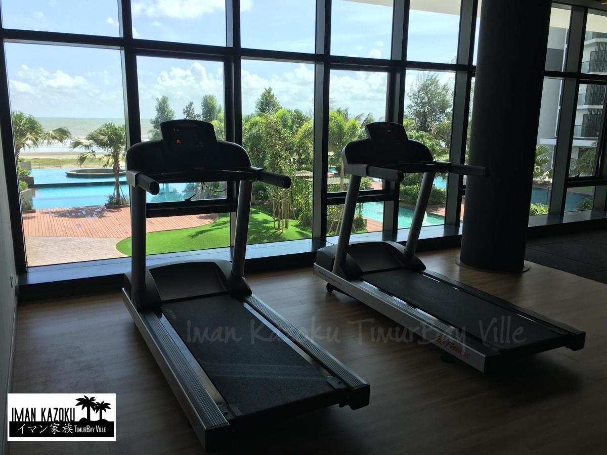 Apartment Sea View & Pool View & Wifi & Netflix At Iman Kazoku Timurbay 2bdr *
