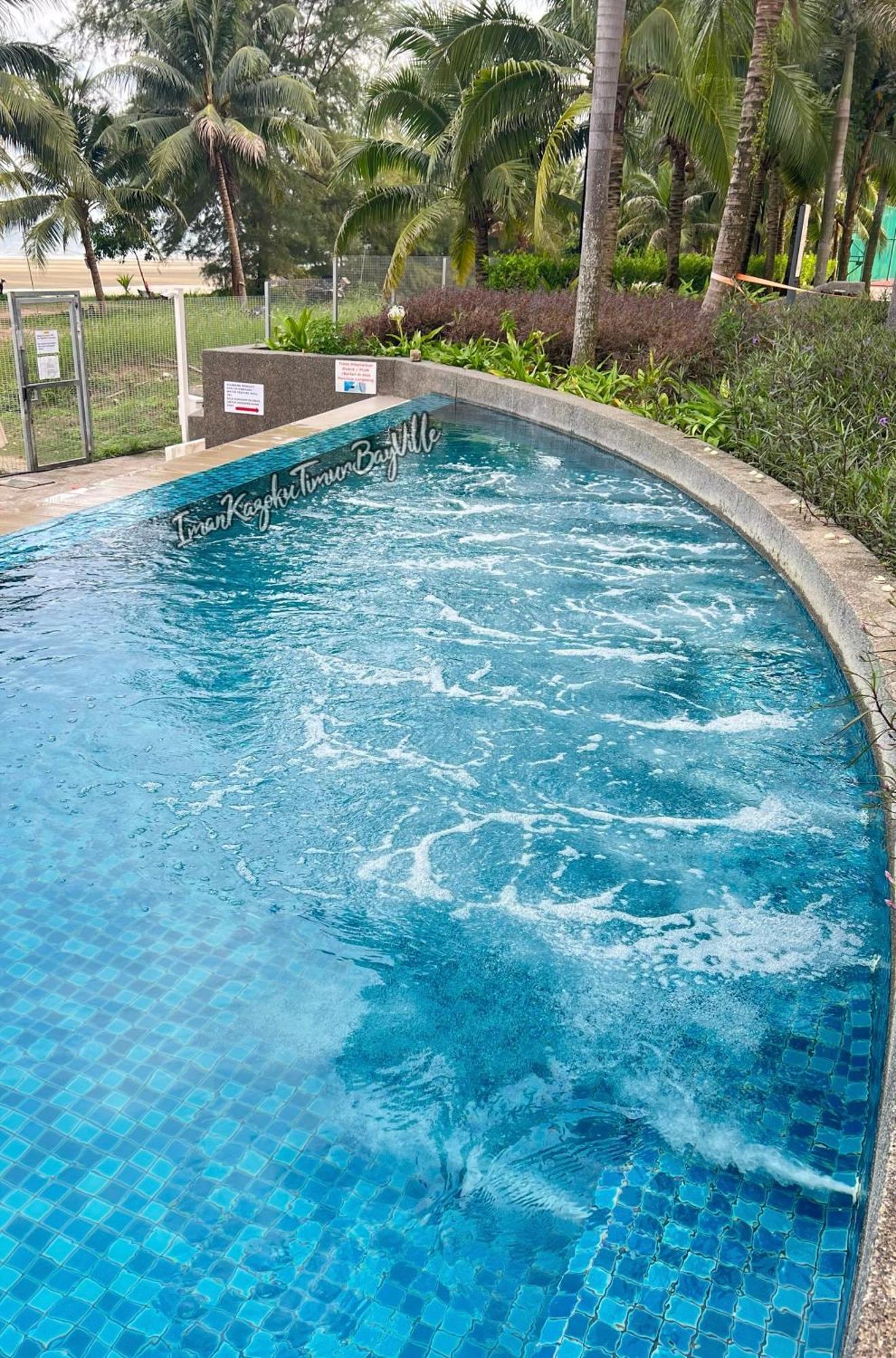 Sea View & Pool View & Wifi & Netflix At Iman Kazoku Timurbay 2bdr Apartment