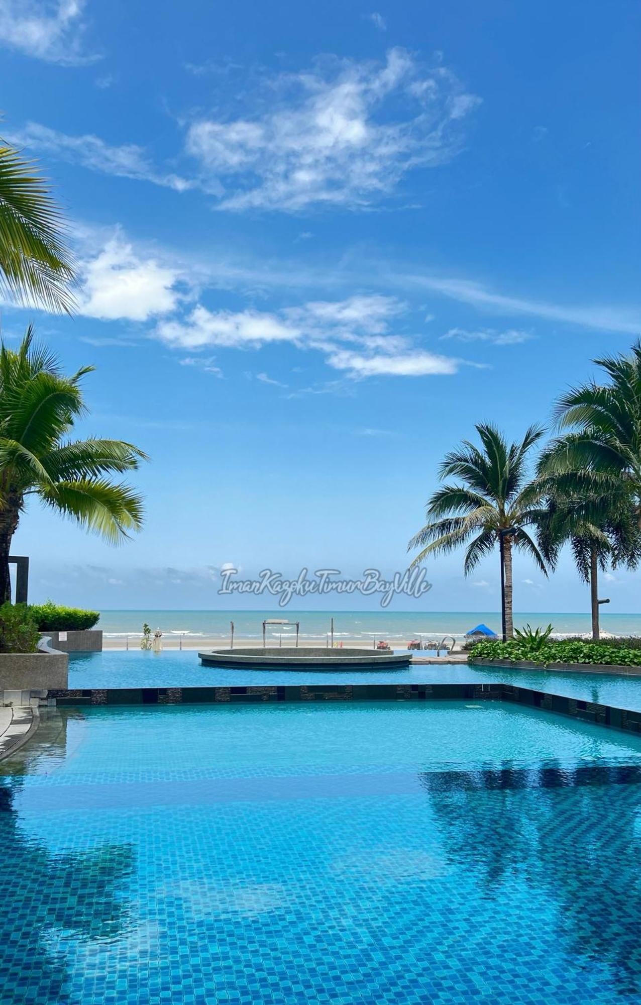 Apartment Sea View & Pool View & Wifi & Netflix At Iman Kazoku Timurbay 2bdr